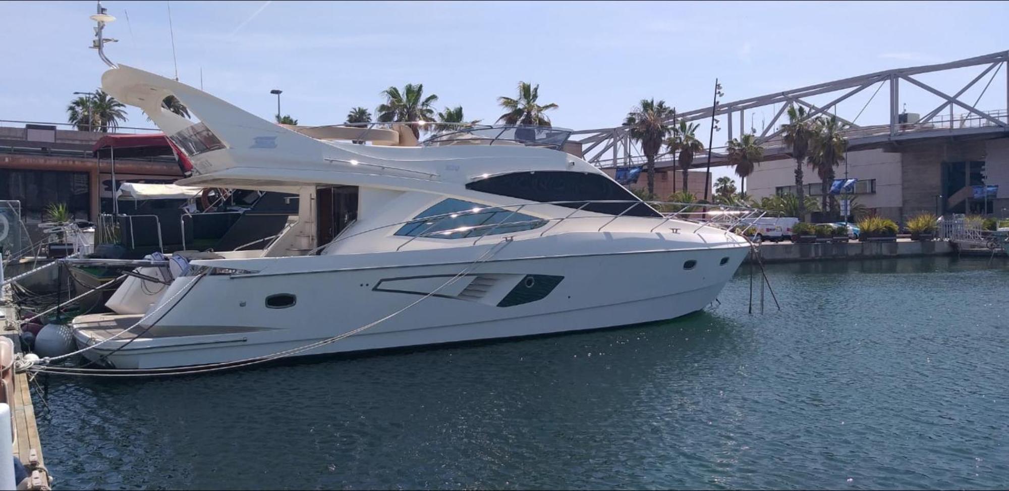 Hotel Yacht In Barcelona Sant Adria de Besos Exterior foto